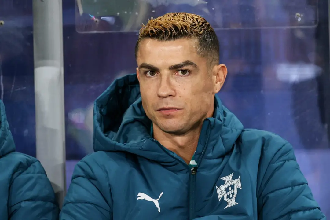 Cristiano Ronaldo apresentou uma lista de oito exigências ao técnico Jorge Jesus após se afastar da seleção portuguesa.…
