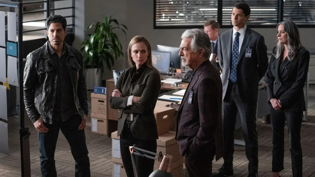 Shows policiais como Criminal Minds estão na TV há duas décadas. Esses procedurais pegaram o gênero a sério, com histór…