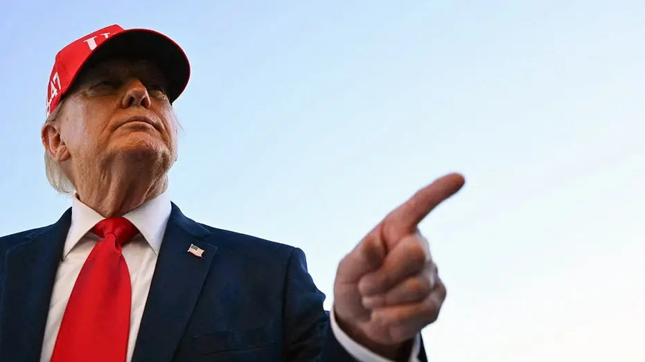 Trump diz que falará com Putin muito em breve, enquanto os Estados Unidos monitoram uma suspeita morte por peste pneumô…