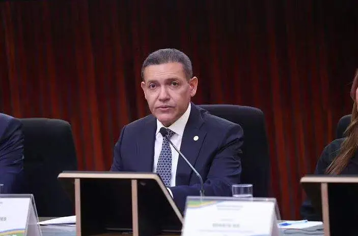 Nunes Marques deve liberar para julgamento os pedidos de revisão criminal da defesa de Bolsonaro após o segundo turno. …