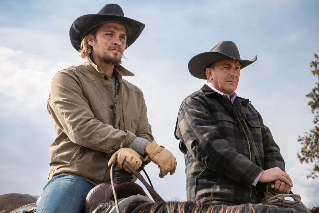 Luke Grimes comentou sobre a situação com Kevin Costner dois anos depois da saída polêmica dele de Yellowstone na quint…