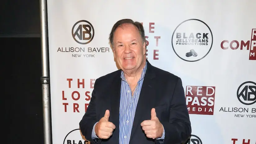 Dennis Haskins morreu aos 75 anos, devido a Parkinson e outros fatores, em Burbank. É uma perda significativa de alguém…