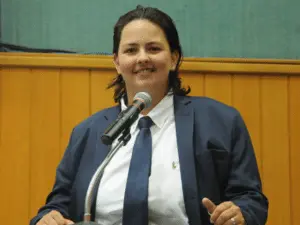 Jessicão, deputada estadual mais votada do Paraná, é apontada como lésbica bolsonarista. A posição dela reflete a compl…