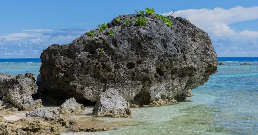 Guam, território americano, terá discussão no Supremo sobre a Força Aérea dos EUA que destrói munição na praia desde 19…