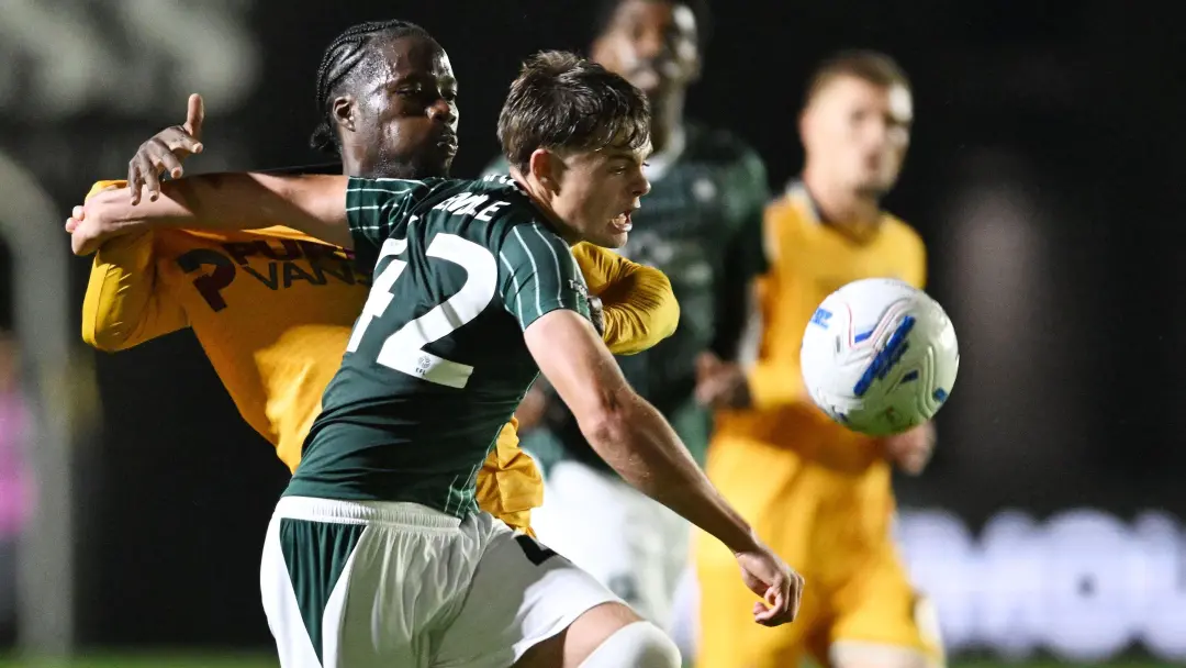 Plymouth Argyle vence Newport County nos pênaltis, 5 a 4, depois de empate em 2 a 2 no EFL Trophy. A resiliência do tim…