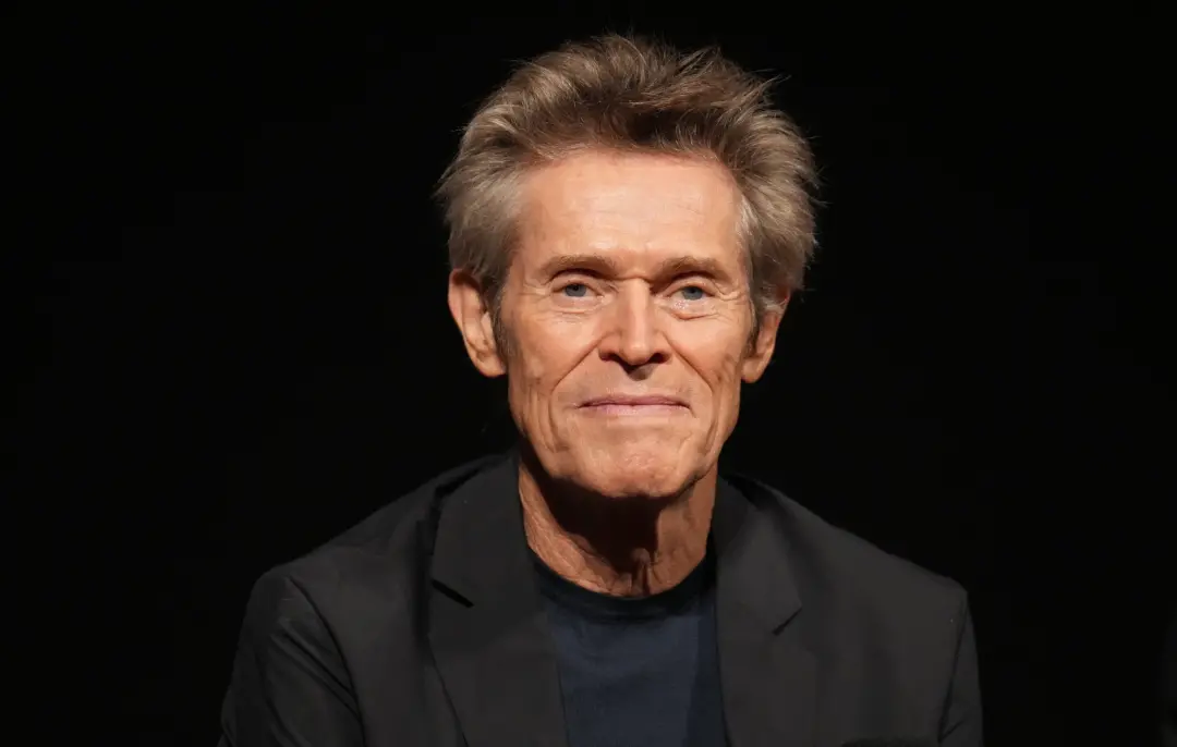 Willem Dafoe fala sobre o filme Tenzing, que vai ter John Hunt, Norgay e Hillary no Everest. Ele conta que John Hunt er…