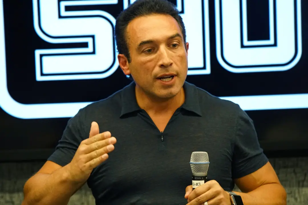 Mike Smith, condenado a 18 meses de prisão federal, é o primeiro caso ligado ao aumento artificial de streams de música…