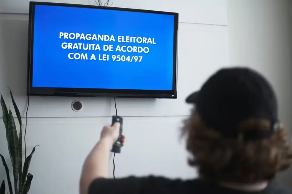Horário eleitoral gratuito volta dia 9, com tempo igual para os candidatos no segundo turno, presidente ou governador. …