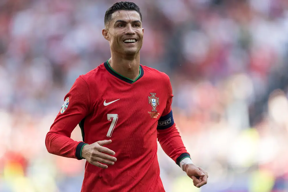Cristiano Ronaldo falou sobre a briga com Jorge Jesus, detalhando oito pontos sobre a partida contra a Noruega. O atlet…