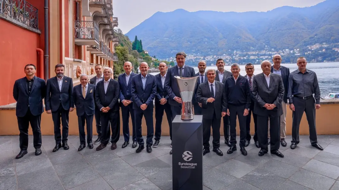 Rejeição unânime dos 13 clubes da Euroliga à proposta de colaboração da NBA foi a decisão em Cernobbio, Itália. A inici…