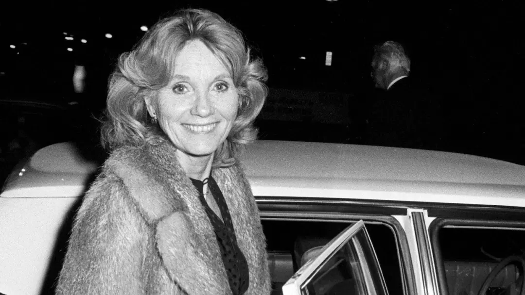 Eva Marie Saint, ganhadora do Oscar, faleceu aos 102 anos em Los Angeles. Uma carreira de mais de 70 anos cruzando teat…