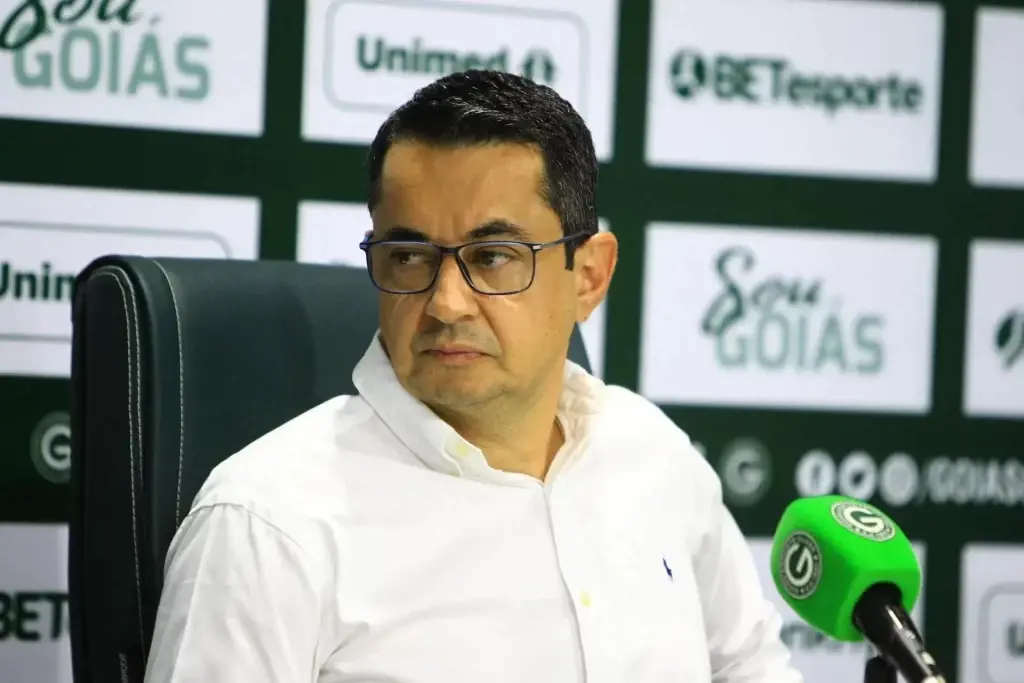 Aroldo Guidão renunciou ao cargo de presidente executivo do Goiás Esporte Clube. A saída antes do prazo gera incerteza,…
