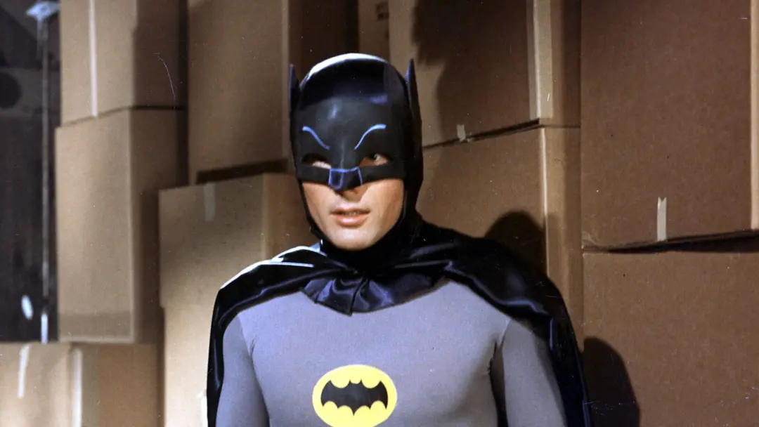 O filme de Batman que conseguiu a história de romance controversa é talvez o último dessa linha narrativa. Essa represe…