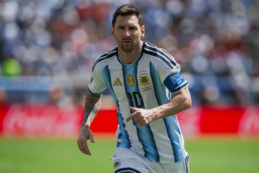 Argentina vai enfrentar Benin numa partida amistosa no Estadio Mas Monumental, em Buenos Aires. É um adeus emocional pr…