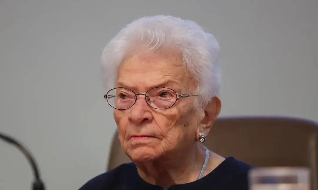 Luiza Erundina, aos 91 anos, é a deputada estadual mais velha eleita em São Paulo no pleito de 2026. Essa longevidade p…