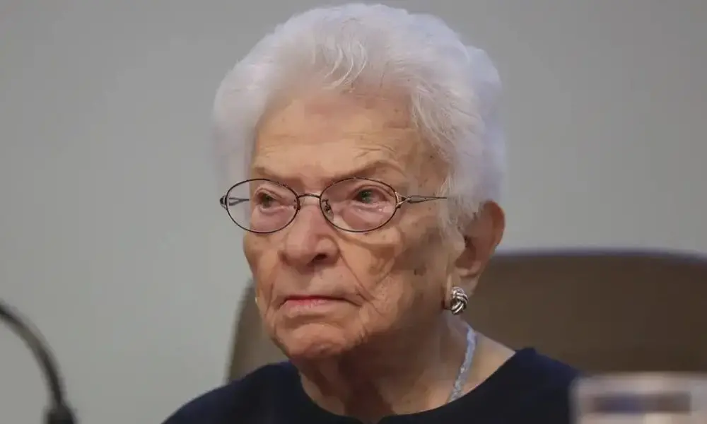 Luiza Erundina, aos 91 anos, é a deputada estadual mais idosa eleita para a Alesp em 2027 com 169.567 votos. É importan…