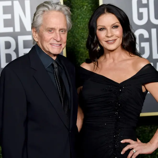 Michael Douglas lança memórias no livro One Helluva Ride, contando histórias de sua trajetória. É um momento de reflexã…