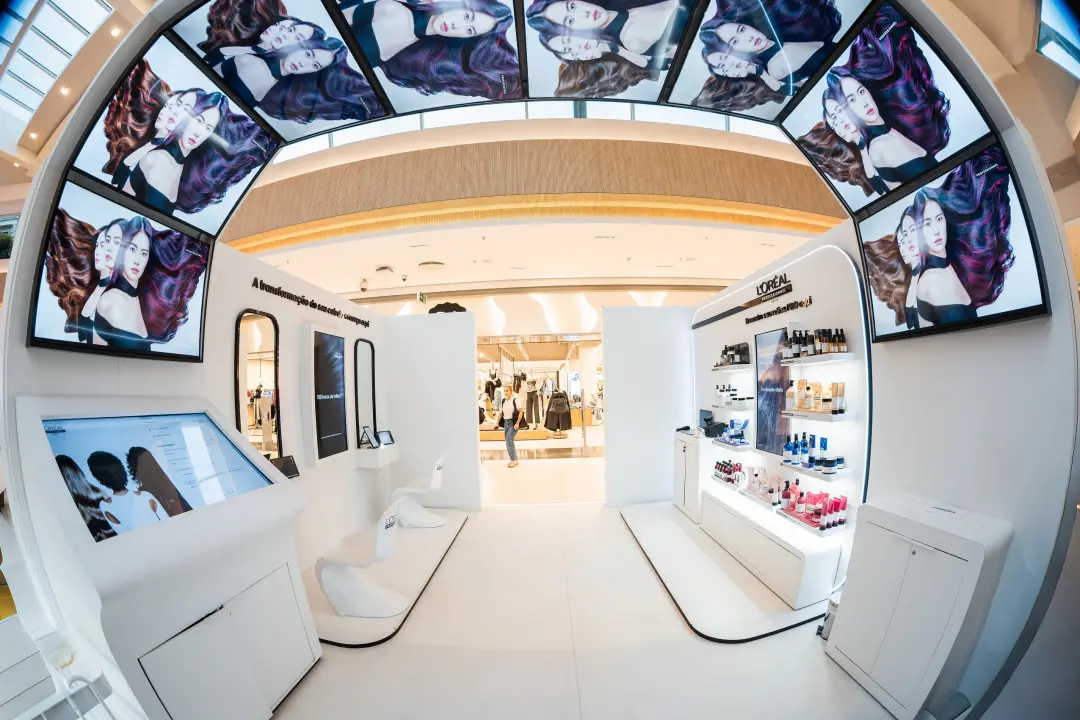 The Repair Lab inaugura no Rio, uma pop up store do mundo focada em danos capilares, dado o aumento de 16% nas queixas …
