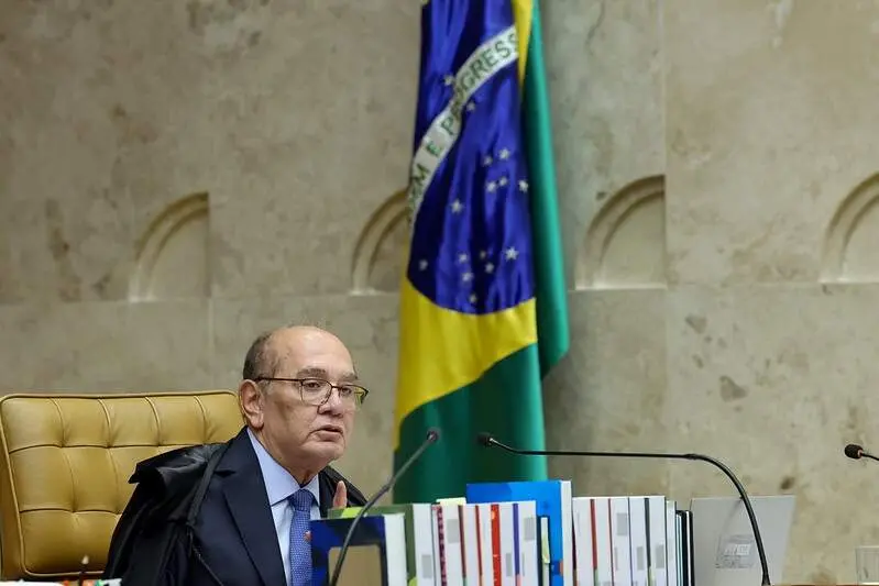 Ministro Gilmar Mendes disse que a Constituição de 1988 manteve sua força mesmo em momentos de turbulência. Para mim, i…