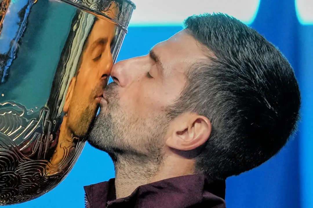 Novak Djokovic conquistou a sétima taça em Pequim, um recorde de 34 triunfos sem derrota na cidade. Essa consistência, …