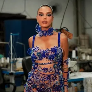Giovanna Lancellotti vai interpretar Carmen Miranda nos cinemas. Acho interessante o olhar que o cinema vai dar para es…