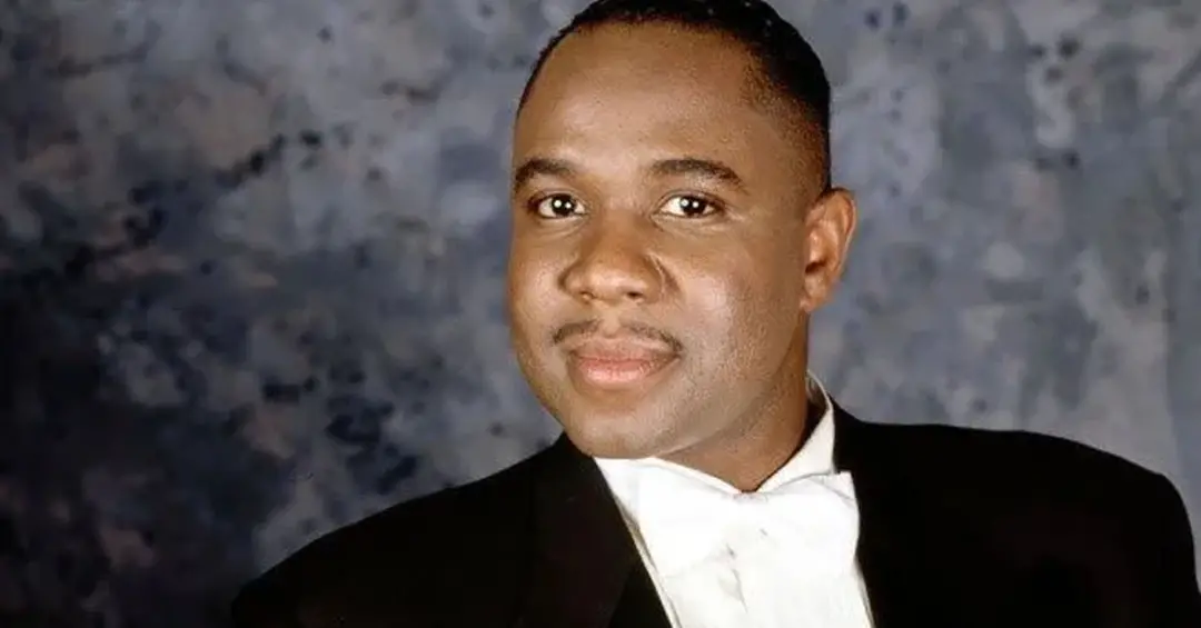 Freddie Jackson, cantor de R&B dos anos 80, faleceu aos 70 anos. É triste ver o fim de uma voz que marcou tanta históri…