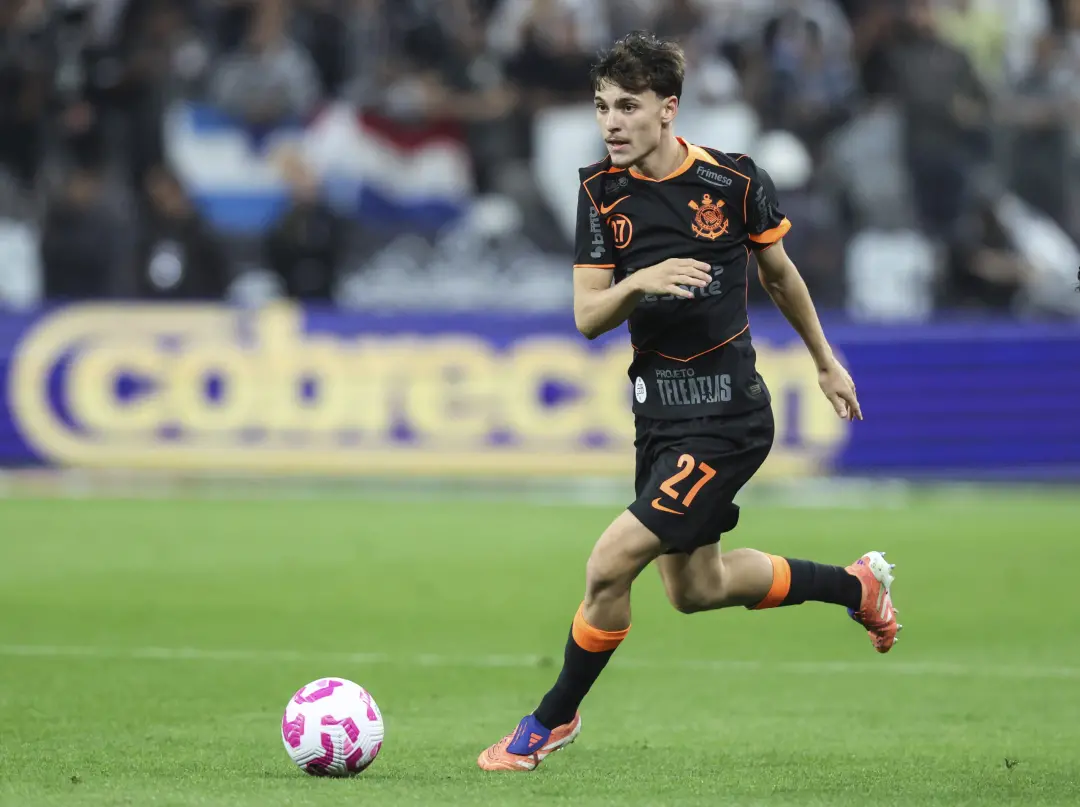 Breno Bidon, meio-campista do Corinthians, está sendo monitorado pelo Arsenal para uma possível contratação no próximo …