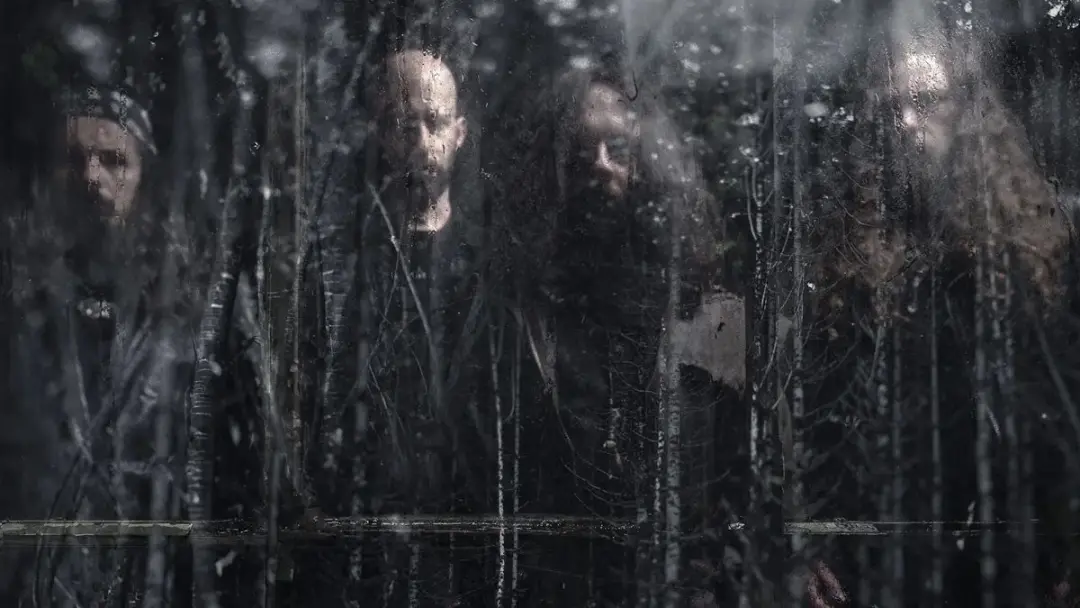 Wolves in the Throne Room anunciou turnê pela América do Norte em 2027, começando em Vancouver em 12 de janeiro. É um s…
