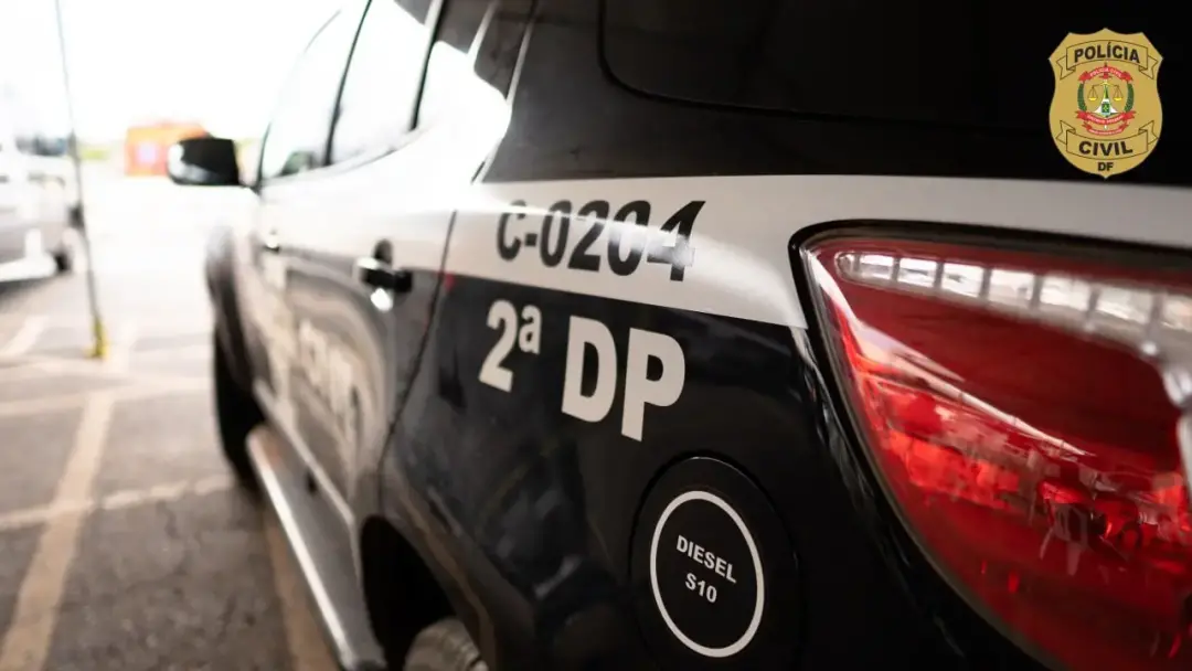 Asa Norte, Brasília, teve uma casa de prostituição fechada pela PCDF em operação na CLN 102, que era divulgada em plata…