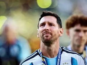 Messi disse que vai em paz antes do jogo de despedida da seleção argentina. É um momento de encerramento grande, e a ge…