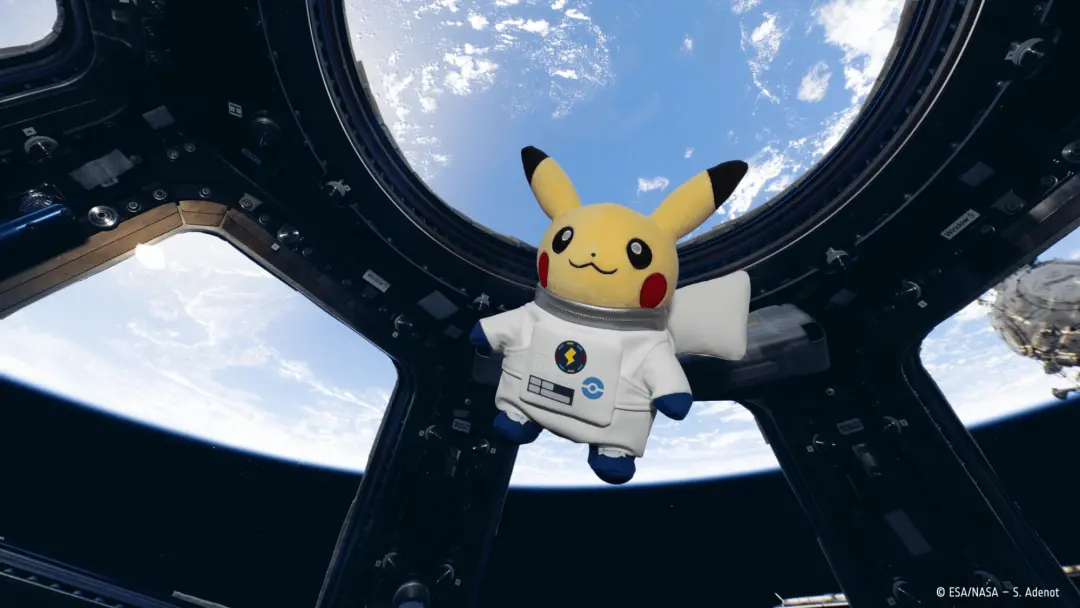 Pikachu ficou 67 dias na Estação Espacial Internacional junto com a astronauta Sophie Adenot. É muito bacana ver essa u…