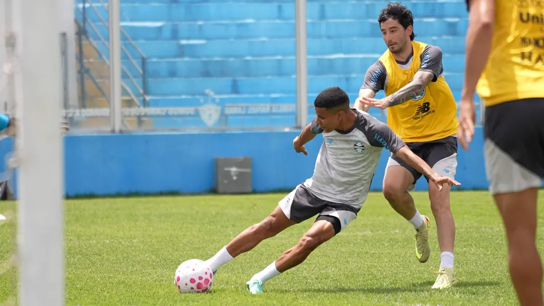 Grêmio enfrenta Remo na quarta, dia 7, às 19h30min, em Belém pelo Brasileirão. A equipe tá pressionada com 29 pontos e …