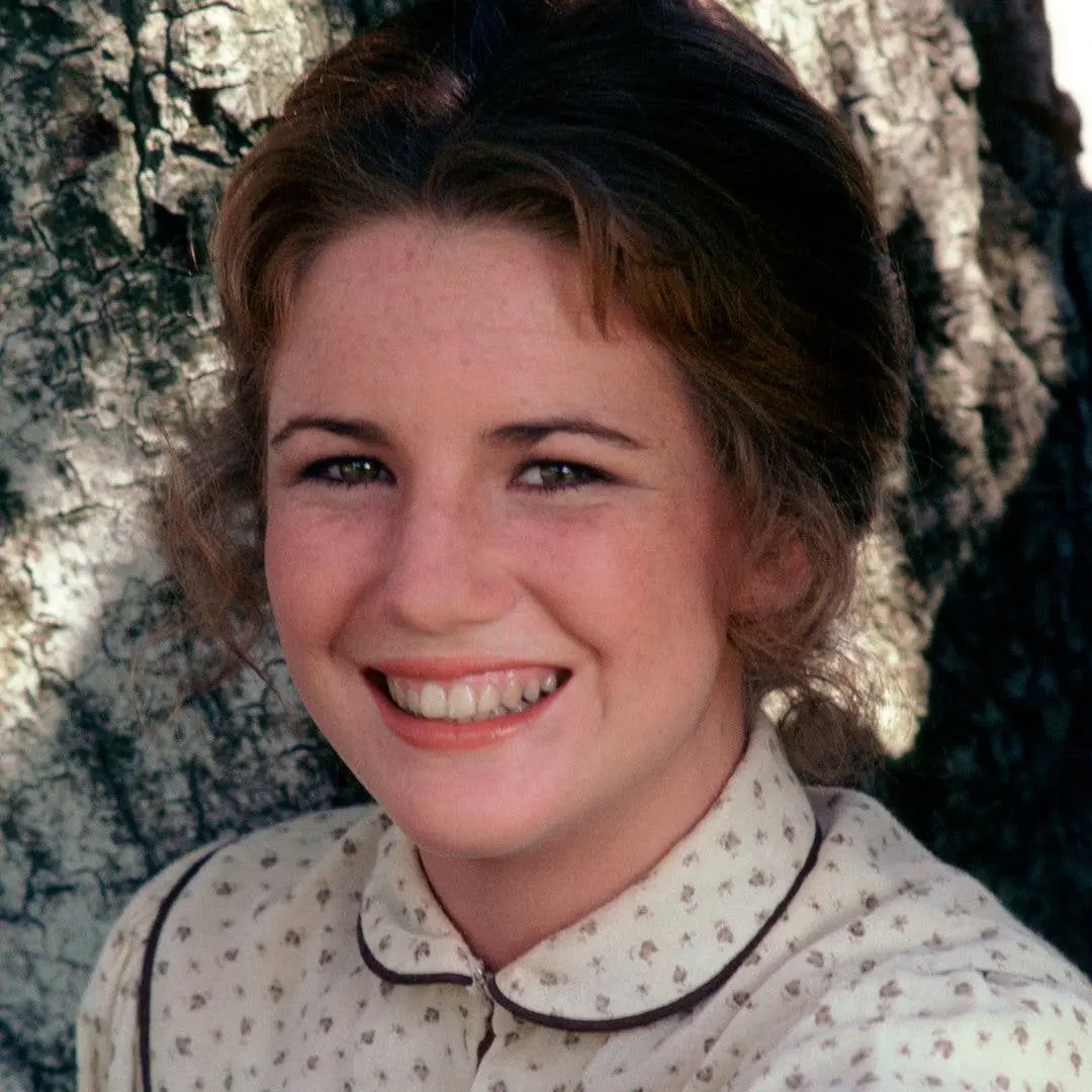 Estrelas cult dos anos 70, tipo Melissa Gilbert e Dolly Martin, largaram a fama de Hollywood. É estranho ver quem chega…