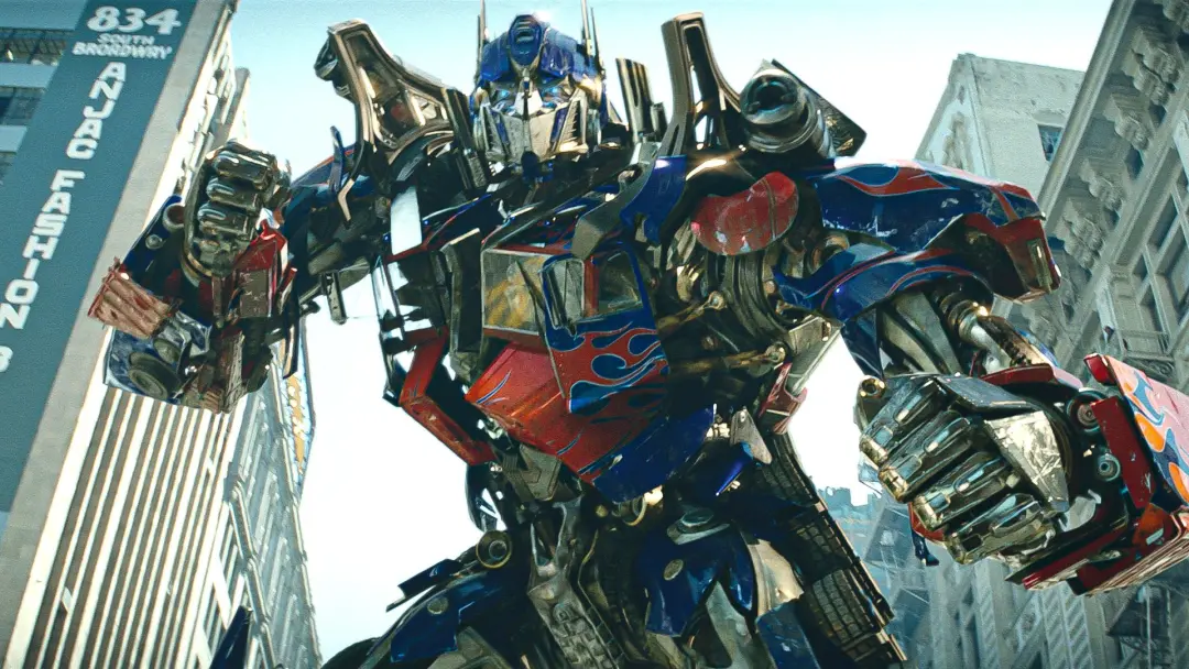 Michael Bay e Steven Spielberg voltam para os Transformers. Um retorno com duas figuras conhecidas no filme de ação. Ac…