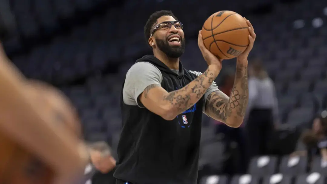 Anthony Davis, com histórico de lesões recentes, deve voltar a mostrar força no time dos Wizards na temporada 2026-27. …