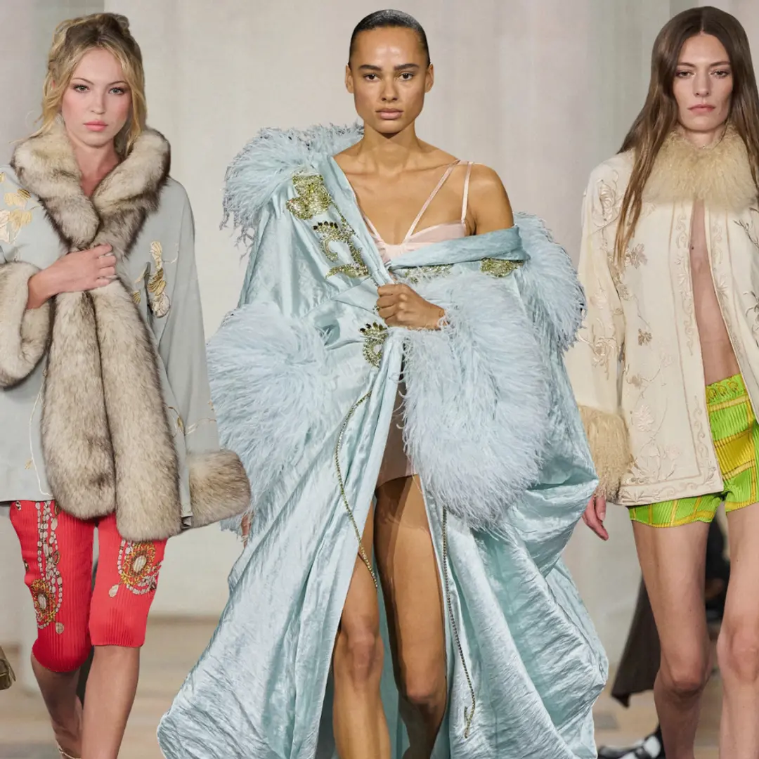 Vintage dusters apareceram nas passarelas Primavera/Verão 2027 de Conner Ives, Erdem e Ralph Lauren. É uma volta ao pas…