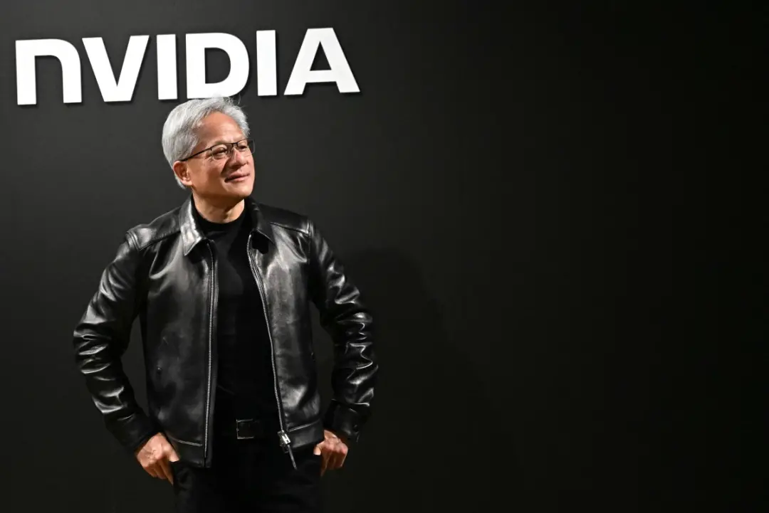 Nvidia perto de 6 trilhões de valor de mercado com ações em alta, impulsionada pela demanda em inteligência artificial.…