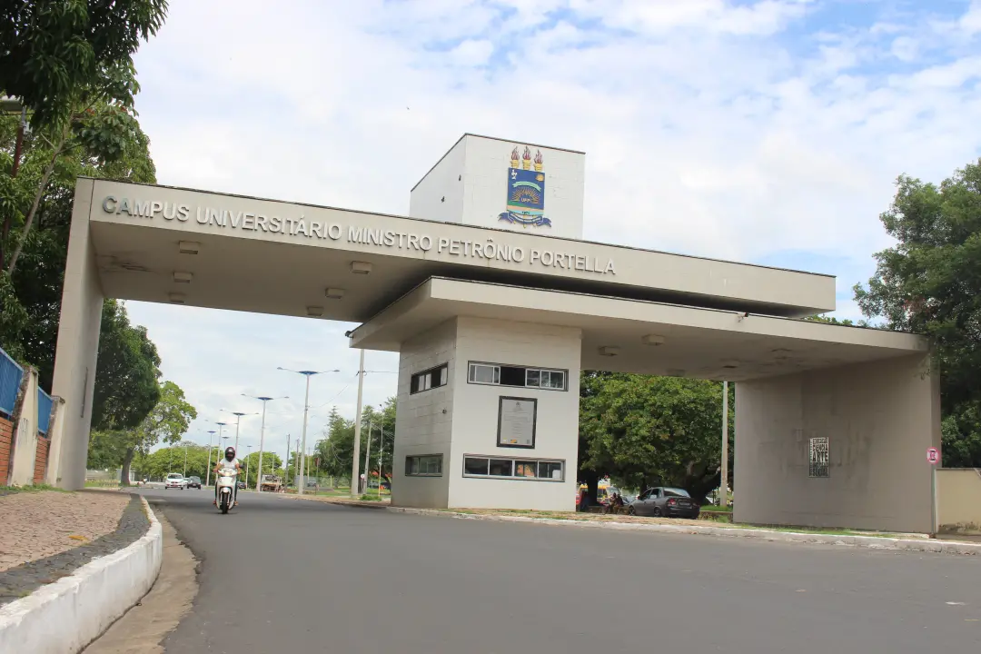 Setecentos e quarenta e cinco vagas abrem na UFPI para cursos técnicos em Teresina, Floriano e Bom Jesus. É uma chance …