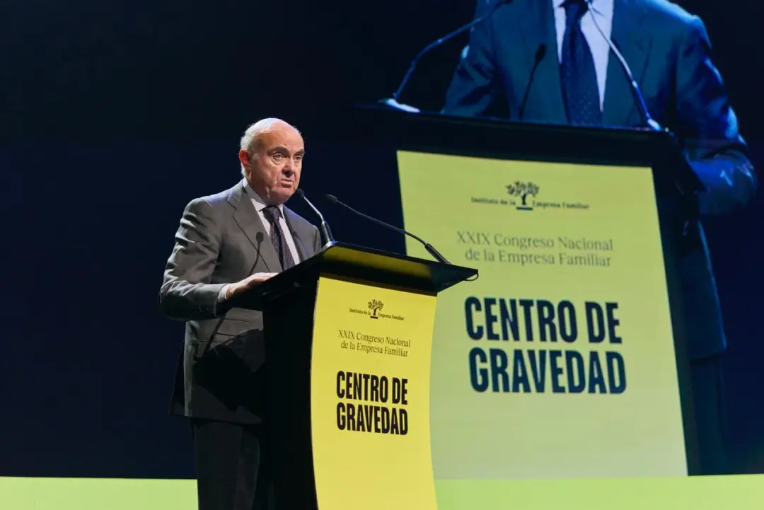 Luis de Guindos disse em Madrid que o crescimento da população imigrante pressionou o mercado de aluguel em Espanha. Au…