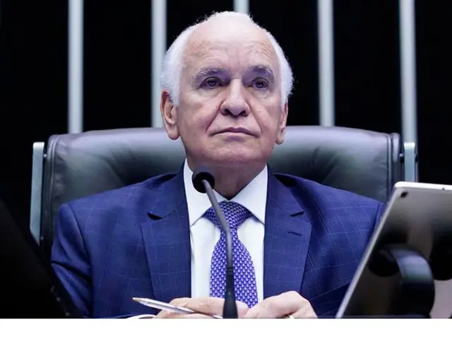 Quatro dos cinco líderes da bancada evangélica perderam o pleito de 2026. Isso mostra um cansaço da velha guarda, uma m…