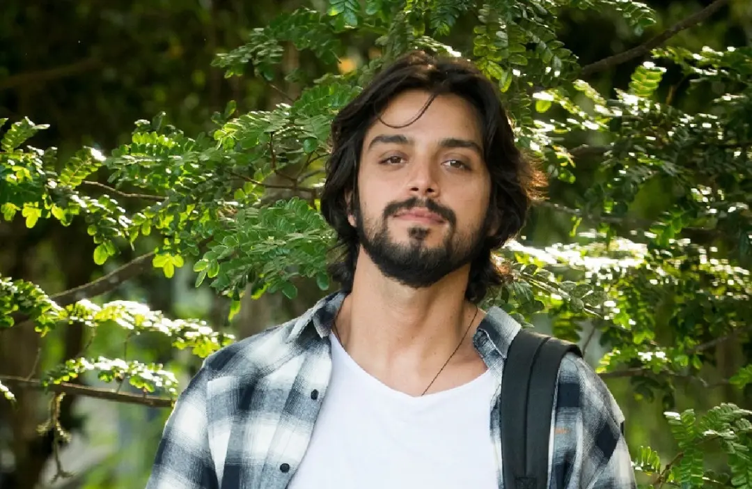 Rodrigo Simas e Heslaine Vieira são os protagonistas da nova novela das sete, Elas que Lutem, que estreia em março de 2…