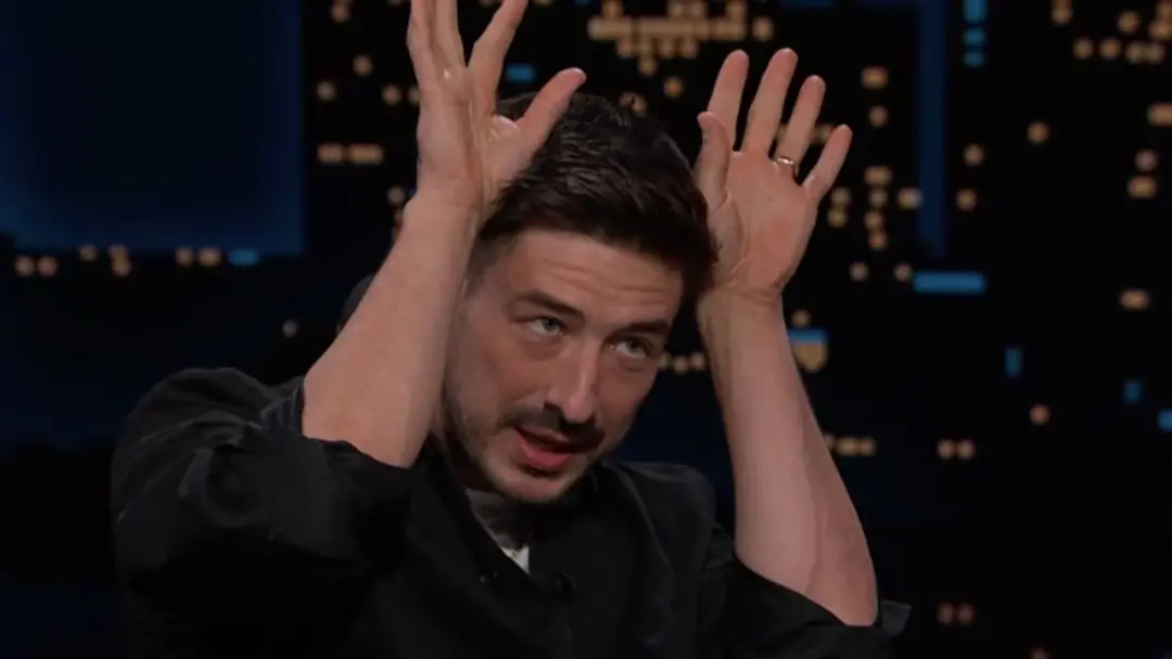 Marcus Mumford não falou do novo album Prizefighter ou da esposa Carey Mulligan no programa de Jimmy Kimmel Live! na se…