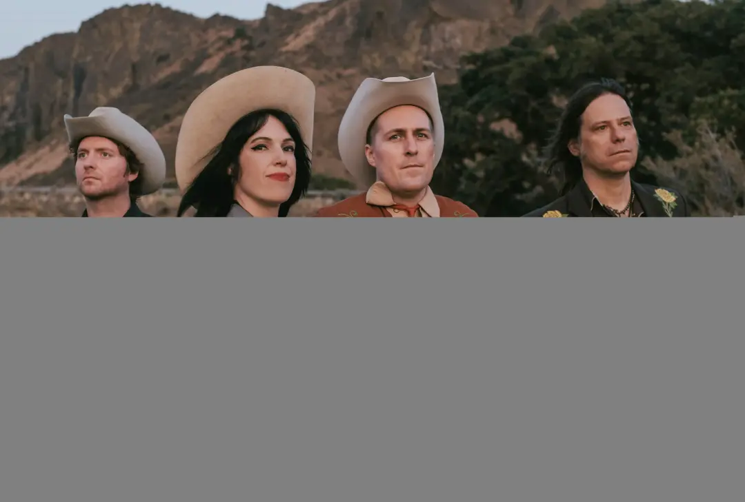 Jenny Don’t and The Spurs se apresenta em Goiânia no dia 23 de outubro no Zona Pub. Curto ver a mistura de country west…