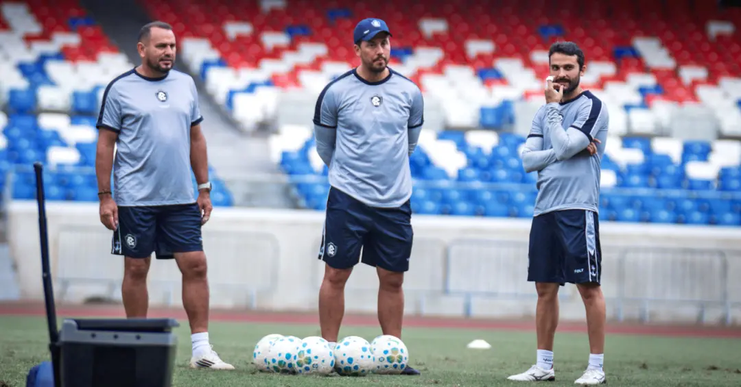 Carpini testou novo esquema no Remo, colocando Pikachu no ataque para o duelo contra o Grêmio. Mudanças na formação são…
