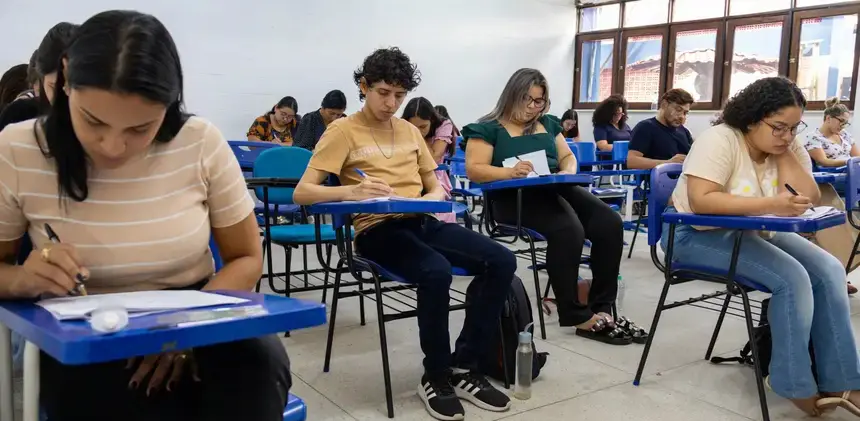 Mais de quatro mil vagas na Uepa abertas em processos seletivos para estudantes indígenas e quilombolas no Pará. Isso a…