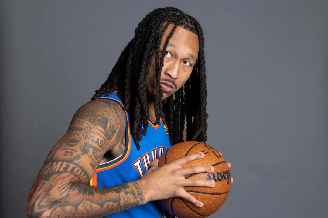 Thunder recebe Pelicans na pré-temporada em Tulsa, Oklahoma, nesta terça, começando a temporada 2026-27. Com muitos jog…