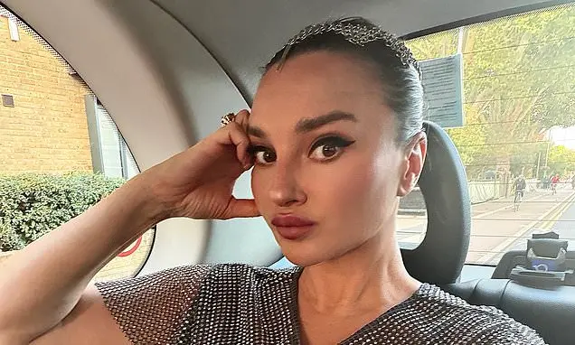 Gizzi Erskine, chef de TV, contou que teve uma adolescência turbulenta, incluindo ser drogada com heroína por um ladrão…