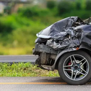 Peça existe, mas a chegada demora meses, deixando carros parados na oficina. Esse tempo parado gera custo alto para o d…