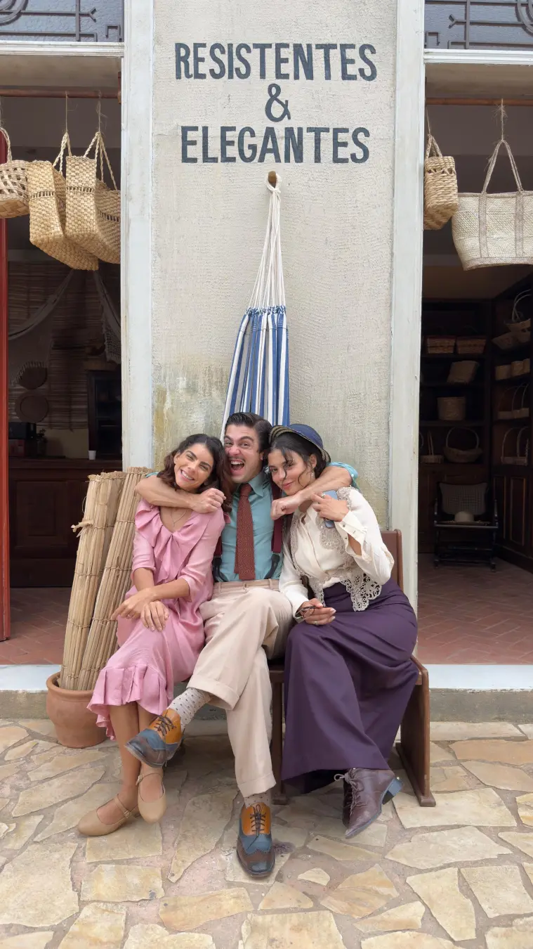 Manoel vai se apaixonar por Rosa em A nobreza do amor, após se envolver com Ana Maria. É legal ver desenvolvimento de p…