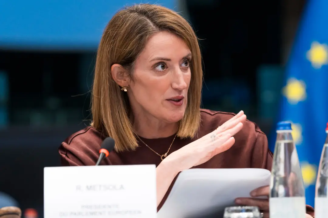 Cerca de 50 eurodeputadas e vários eurodeputados apareceram em vídeos de pornografia deepfake com inteligência artifici…